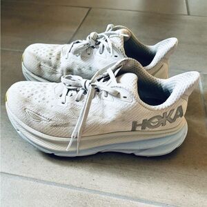 Hoka Clifton 9 Running Shoe